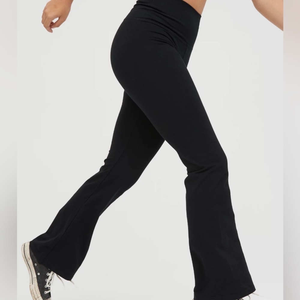 Offline by Aerie OG High Waisted Flare Legging